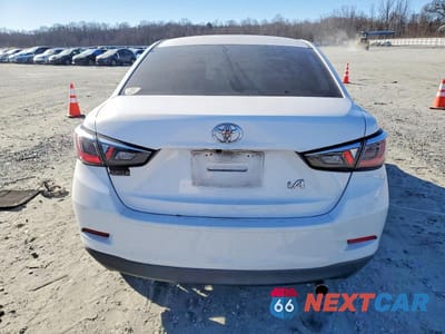 Zdjęcie 6 z 12 samochodu: 2018 TOYOTA YARIS IA VIN:3MYDLBYV2JY300944 - miniatura