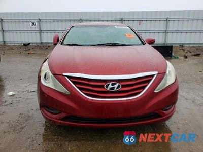 Piąte zdjęcie samochodu w środku: 2011 HYUNDAI ACCENT VIN:5NPEB4AC4BH289776 - miniatura