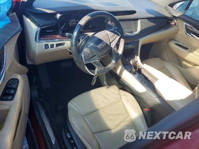 Zdjęcie 8 z 14 samochodu: 2018 CADILLAC XT5 PREMIUM LUXURY VIN:1GYKNERS3JZ212569 - miniatura