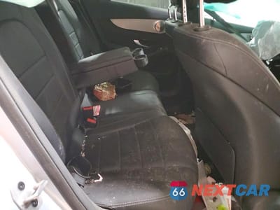 Zdjęcie 11 z 12 samochodu: 2021 MERCEDES-BENZ GLC 300 4MATIC VIN:W1N0G8EB1MF974005 - miniatura