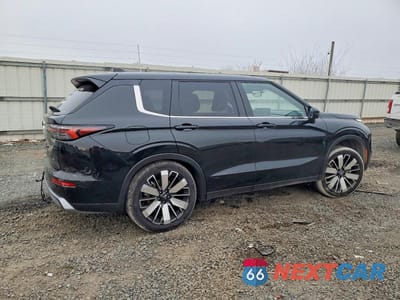 Trzecie zdjęcie samochodu z tyłu: 2025 MITSUBISHI OUTLANDER SE VIN:JA4J4VA85SZ017749 - miniatura