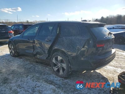 Drugie zdjęcie samochodu z przodu: 2023 VOLVO V60 CROSS COUNTRY PLUS VIN:YV4L12WZ8P2111760 - miniatura