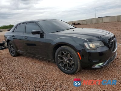 Czwarte zdjęcie samochodu z boku: 2020 CHRYSLER 300 S VIN:2C3CCAGGXLH151056 - miniatura