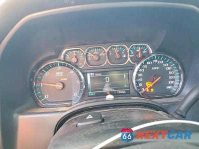 Zdjęcie 9 z 11 samochodu: 2018 CHEVROLET SILVERADO K1500 LT VIN:1GCVKREH0JZ362829 - miniatura