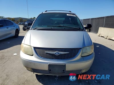 Piąte zdjęcie samochodu w środku: 2001 CHRYSLER TOWN & COUNTRY LXI VIN:2C4GP54L71R404688 - miniatura