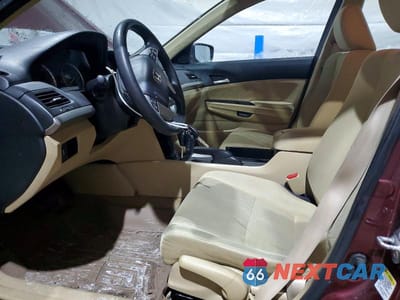 Zdjęcie 7 z 12 samochodu: 2012 HONDA ACCORD LX VIN:1HGCP2F33CA240570 - miniatura