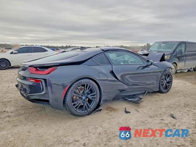 Trzecie zdjęcie samochodu z tyłu: 2015 BMW I8 VIN:WBY2Z2C56FV674360 - miniatura