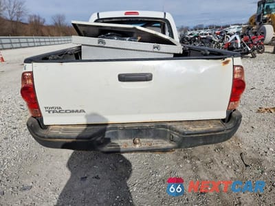 Zdjęcie 6 z 12 samochodu: 2006 TOYOTA TACOMA VIN:5TENX22N56Z259646 - miniatura