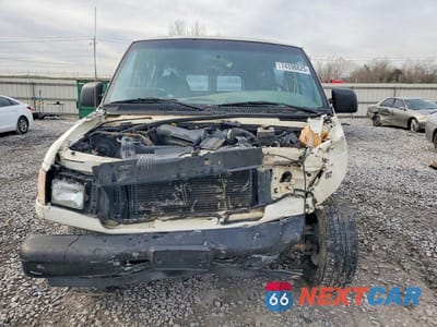Piąte zdjęcie samochodu w środku: 1997 FORD ECONOLINE E350 SUPER DUTY VIN:1FBJS31L6VHA81818 - miniatura