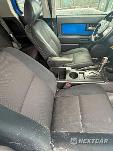 Piąte zdjęcie samochodu w środku: 2007 TOYOTA FJ CRUISER VIN:JTEZU11F070003295 - miniatura