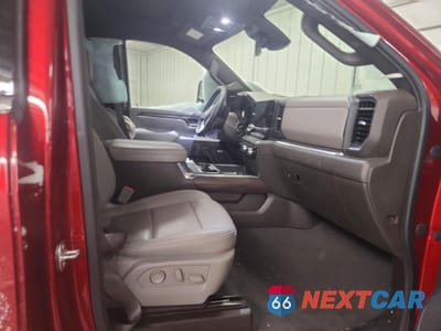 Zdjęcie 7 z 13 samochodu: 2024 GMC SIERRA K2500 SLT VIN:1GT49NE73RF166713 - miniatura