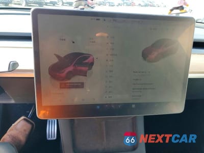 Zdjęcie 9 z 11 samochodu: 2023 TESLA MODEL Y VIN:7SAYGDEF0PF589567 - miniatura