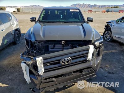 Piąte zdjęcie samochodu w środku: 2025 TOYOTA TACOMA DOUBLE CAB VIN:3TMKB5FN6SM050324 - miniatura
