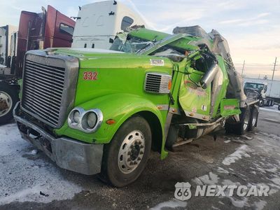 Drugie zdjęcie samochodu z przodu: 2015 FREIGHTLINER CORONADO SEMI TRUCK VIN:3ALXFB002FDGA4662 - miniatura
