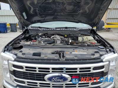 Zdjęcie 12 z 13 samochodu: 2025 FORD F350 SUPER DUTY VIN:1FT8W3DT6SEC67625 - miniatura