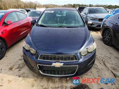 Piąte zdjęcie samochodu w środku: 2016 CHEVROLET SONIC LT VIN:1G1JC6SH2G4133954 - miniatura