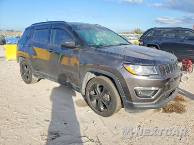 Czwarte zdjęcie samochodu z boku: 2021 JEEP COMPASS LATITUDE VIN:3C4NJCBB8MT587334 - miniatura
