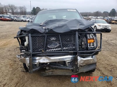 Piąte zdjęcie samochodu w środku: 2022 FORD F150 SUPERCREW VIN:1FTFW1E88NFB99171 - miniatura
