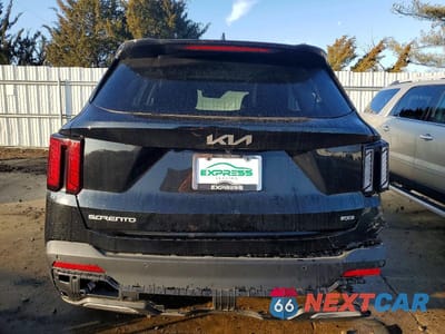 Zdjęcie 6 z 12 samochodu: 2025 KIA SORENTO EX VIN:5XYRHDJF0SG367536 - miniatura