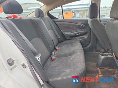 Zdjęcie 10 z 13 samochodu: 2018 NISS VERSA S VIN:3N1CN7AP0JL839768 - miniatura