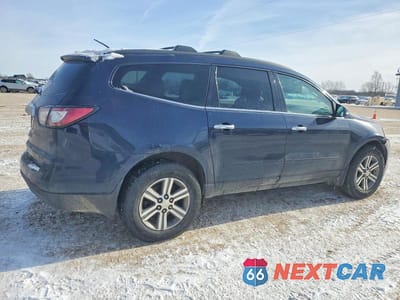 Trzecie zdjęcie samochodu z tyłu: 2016 CHEVROLET TRAVERSE LT VIN:1GNKVHKD8GJ154458 - miniatura