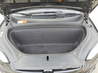 Zdjęcie 11 z 12 samochodu: 2018 TESLA MODEL X VIN:5YJXCBE43JF094827 - miniatura