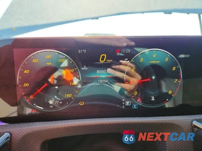 Zdjęcie 9 z 11 samochodu: 2021 MERCEDES-BENZ CLA 250 VIN:W1K5J4GB8MN196530 - miniatura