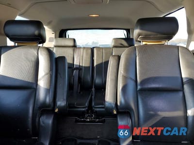 Zdjęcie 10 z 12 samochodu: 2009 GMC YUKON XL DENALI VIN:1GKFK06269R233164 - miniatura