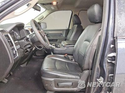 Zdjęcie 7 z 12 samochodu: 2019 RAM 1500 CLASSIC SLT VIN:1C6RR7LT6KS728562 - miniatura