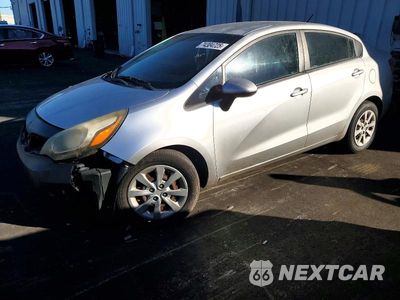 2013 KIA RIO LX KNADM4A39D6126346 - główne zdjęcie licytacji z USA - miniatura