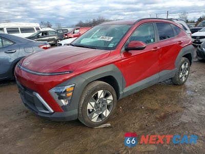 2024 HYUNDAI KONA SEL KM8HBCAB0RU054821 - główne zdjęcie licytacji z USA - miniatura