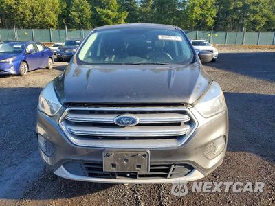 Piąte zdjęcie samochodu w środku: 2017 FORD ESCAPE SE VIN:1FMCU0GD2HUB22529 - miniatura