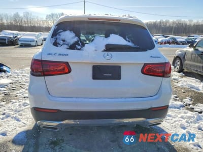 Zdjęcie 6 z 13 samochodu: 2022 MERCEDES-BENZ GLC 300 4MATIC VIN:W1N0G8EBXNG115782 - miniatura