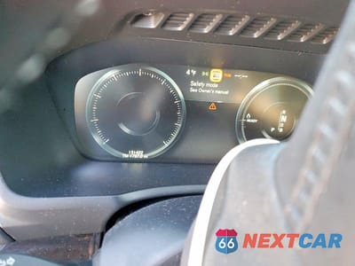 Zdjęcie 9 z 12 samochodu: 2017 VOLVO XC90 T8 VIN:YV4BC0PLXH1117085 - miniatura