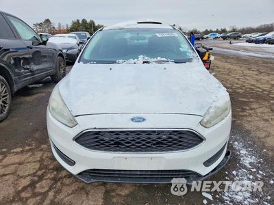 Piąte zdjęcie samochodu w środku: 2017 FORD FOCUS S VIN:1FADP3E27HL256273 - miniatura