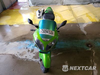 Piąte zdjęcie samochodu w środku: 2001 KAWASAKI ZX1200 A1 VIN:JKAZX9A111A025252 - miniatura