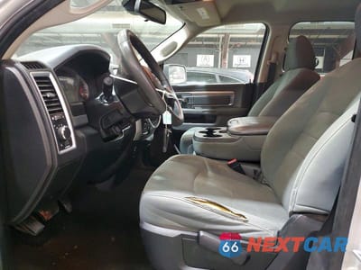 Zdjęcie 7 z 12 samochodu: 2016 RAM 1500 SLT VIN:1C6RR7GG0GS327867 - miniatura
