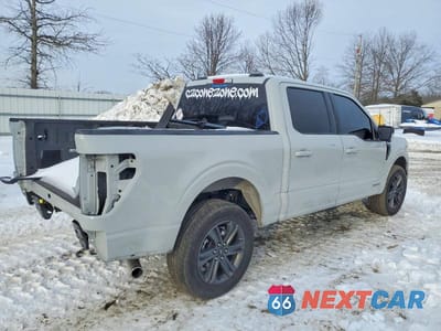 Trzecie zdjęcie samochodu z tyłu: 2023 FORD F150 SUPERCREW VIN:1FTFW1ED3PFB33806 - miniatura