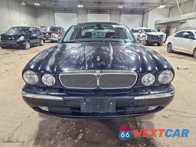 Piąte zdjęcie samochodu w środku: 2006 JAGUAR VANDENPLAS VIN:SAJWA82B56SG49993 - miniatura