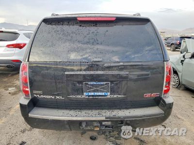 Zdjęcie 6 z 13 samochodu: 2010 GMC YUKON XL DENALI VIN:1GKUKMEF9AR245123 - miniatura