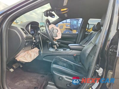 Zdjęcie 7 z 12 samochodu: 2017 JEEP GRAND CHEROKEE LAREDO VIN:1C4RJFAG1HC772858 - miniatura