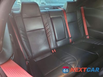 Zdjęcie 10 z 13 samochodu: 2016 DODGE CHALLENGER SRT 392 VIN:2C3CDZDJ2GH191603 - miniatura