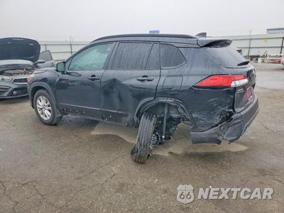 Drugie zdjęcie samochodu z przodu: 2024 TOYOTA COROLLA CROSS LE VIN:7MUCAAAG6RV106657 - miniatura