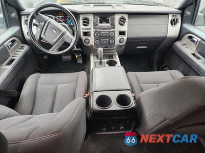 Zdjęcie 8 z 13 samochodu: 2016 FORD EXPEDITION XLT VIN:1FMJU1JT4GEF27989 - miniatura