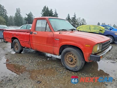 Czwarte zdjęcie samochodu z boku: 1983 TOYOTA PICKUP 1/2 TON RN44 VIN:JT4RN44D6D1152278 - miniatura