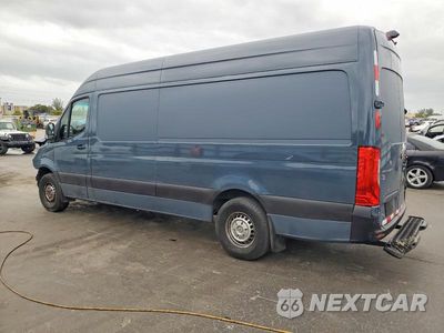 Drugie zdjęcie samochodu z przodu: 2019 MERCEDES BENZ SPRINTER C2500 DELIVERY VAN VIN:WD4PF1CD7KP133663 - miniatura