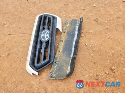 Zdjęcie 12 z 12 samochodu: 2023 TOYOTA TACOMA VIN:3TMCZ5AN4PM628550 - miniatura