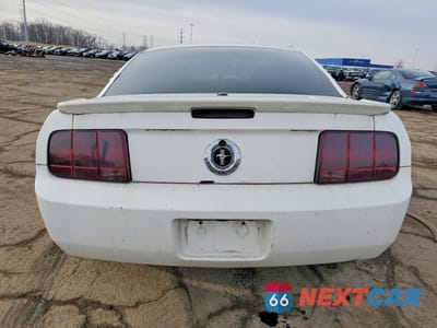 Zdjęcie 6 z 12 samochodu: 2007 FORD MUSTANG VIN:1ZVFT80NX75330959 - miniatura
