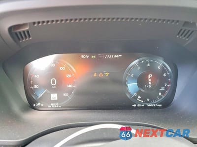 Zdjęcie 9 z 12 samochodu: 2020 VOLVO XC60 T6 MOMENTUM VIN:YV4A22RKXL1562143 - miniatura