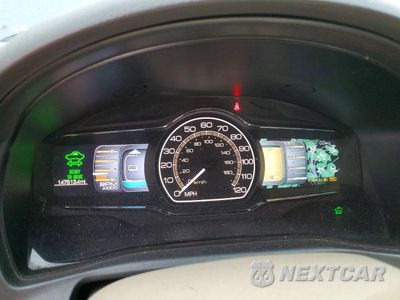Zdjęcie 9 z 12 samochodu: 2011 LINCOLN MKZ HYBRID VIN:3LNDL2L34BR754589 - miniatura